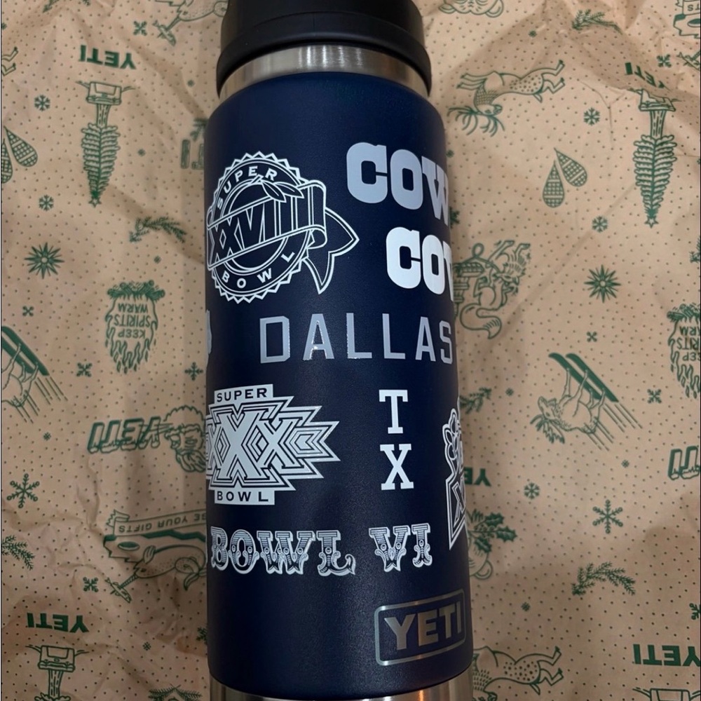 Limited Edition - Yeti Fandom Collection - cowboys 26oz Rambler Chug Cap